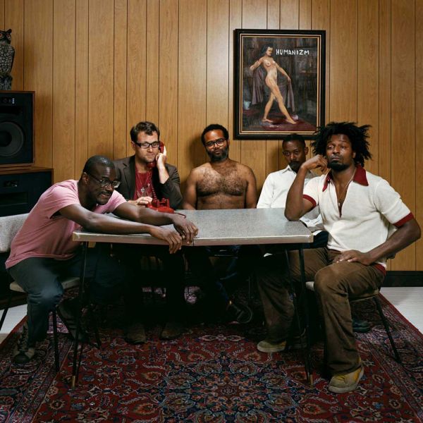 Fichier:TV On The Radio.jpg