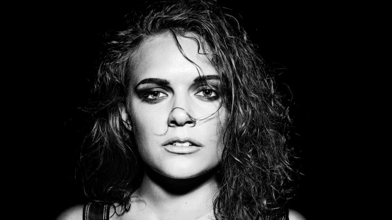 Fichier:Tove Lo background.jpg