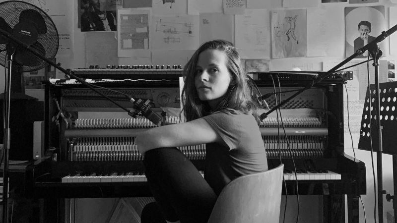 Fichier:Hania Rani background.jpg