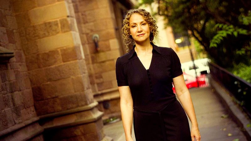Fichier:Joan Osborne background.jpg